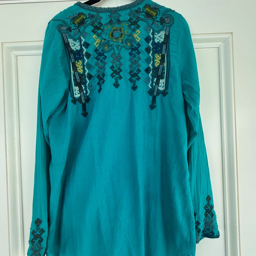 Biya Cotton Tunic - Picture 2 of 4